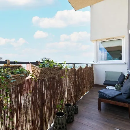 Przytulny I Nowoczesny Z Miejscem Parkingowym W Katowicach By Renters Apartment *