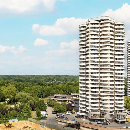 Przytulny I Nowoczesny Z Miejscem Parkingowym W Katowicach By Renters Kattowitz