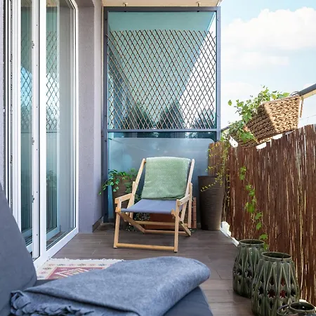 Przytulny I Nowoczesny Z Miejscem Parkingowym W Katowicach By Renters Apartment *