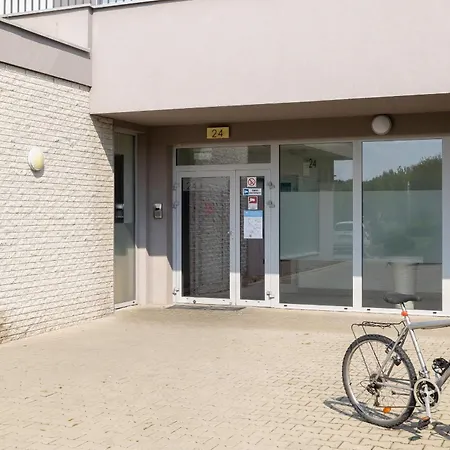 Przytulny I Nowoczesny Z Miejscem Parkingowym W Katowicach By Renters *