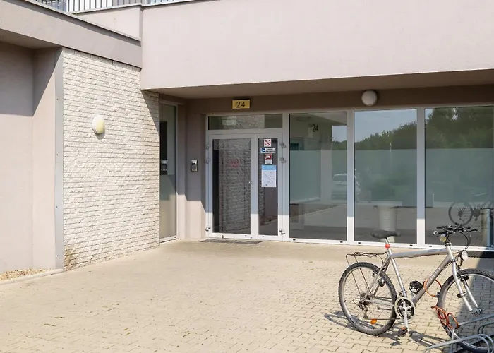 Przytulny I Nowoczesny Z Miejscem Parkingowym W Katowicach By Renters *